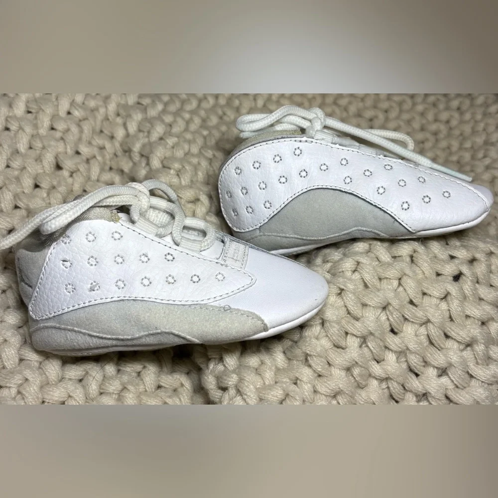 Air Jordan Retro Infant Newborn 552664-100 SIZE 3C White Crib Shoes